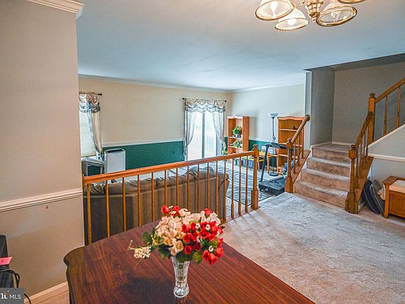 4th image of 21166 Winding Brook Sq