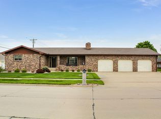 3071 39th Ave, Columbus, NE 68601