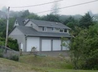 5430 3rd St, Tillamook, OR 97141