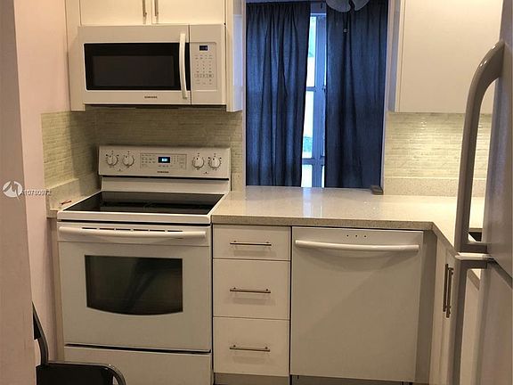 4th image of 17620 Atlantic Blvd APT 111