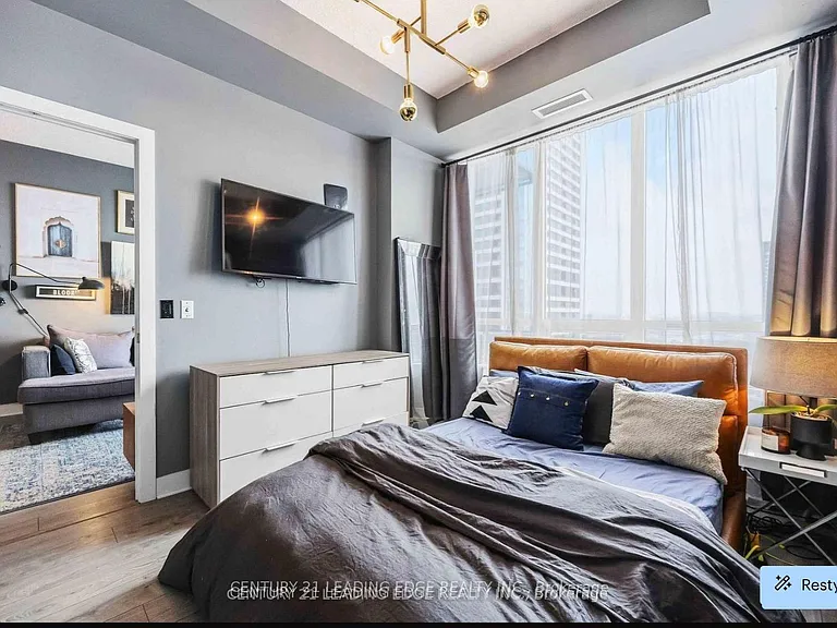 28 Linden St #2203 — Photo 7