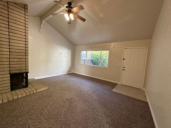 5th image of 312 N Riverside Dr