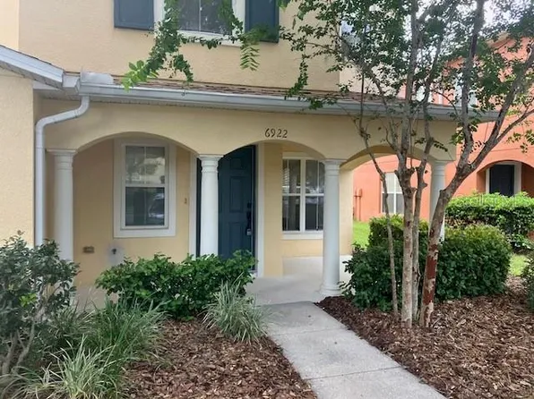 6922 Hawthorne Trace Ln, Riverview, FL 33578