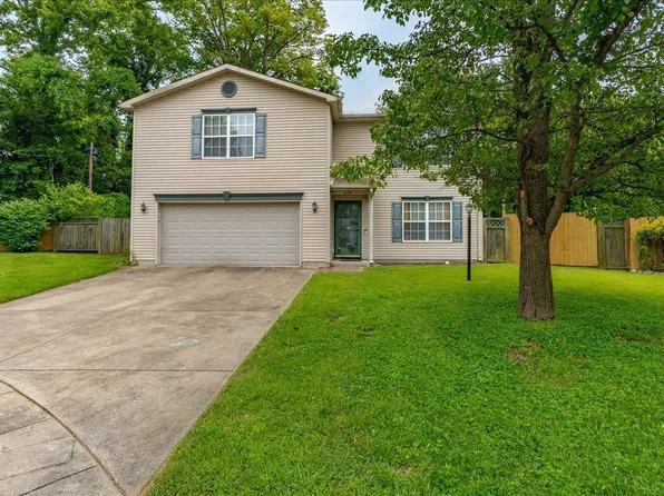 674 Canoe Creek Dr, Henderson, KY 42420