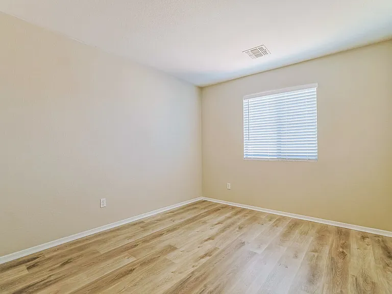 2445 W Spencer Run — Photo 11