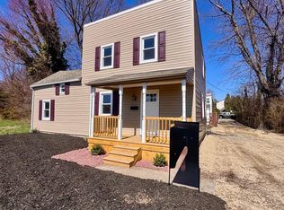 821 Larkin St, New Castle, DE 19720