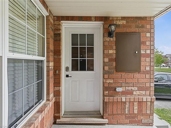 4th image of 3115 Edgar Ave