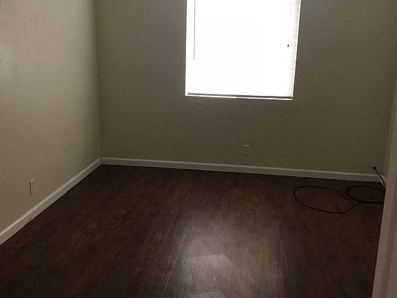 2nd image of 2720 Oregon Ave
