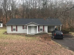 102 Hillside Manor Dr, Lewisville, NC 27023