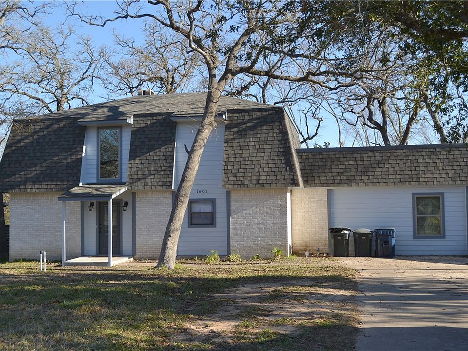 1st image of 1601 Glade St