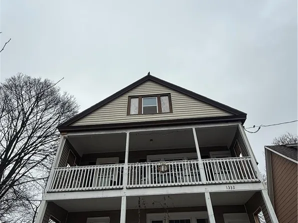 1332 Oak St #1, Syracuse, NY 13203