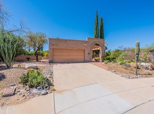 737 W Rio Altar, Green Valley, AZ 85614
