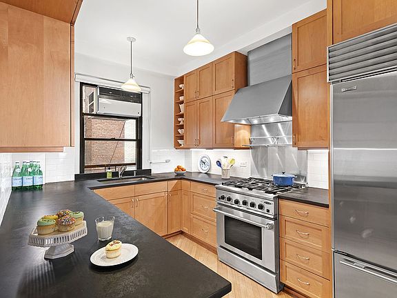 4th image of 46 W 83rd St APT 2B