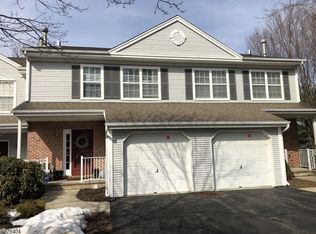 36 Hickory Way, Mount Arlington, NJ 07856