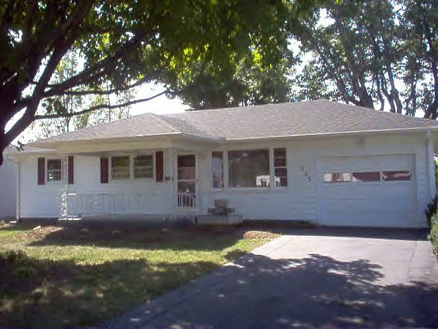 1st image of 223 Cedarwood Dr