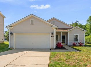 3113 Locust Grove Dr, Apex, NC 27539