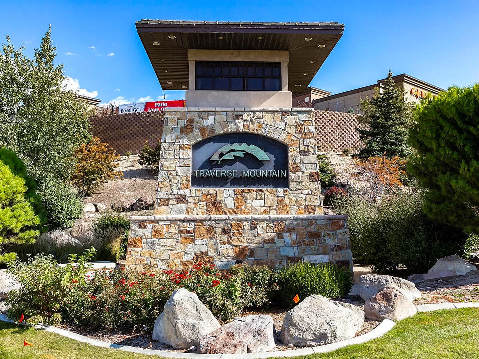 アリスページ 4827 N Shady Hollow Ln, Lehi, UT 84043 | Zillow