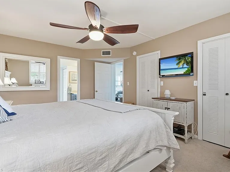9375 Gulf Shore Dr #203 — Photo 32