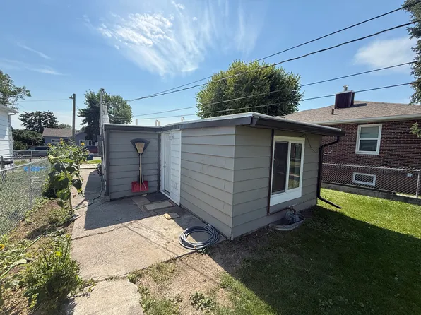 1915 Montana Ave #2, Black Eagle, MT 59414