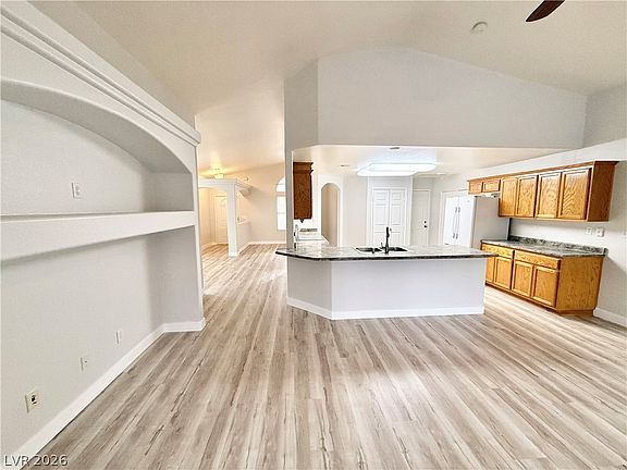 4th image of 5081 Valero Ct