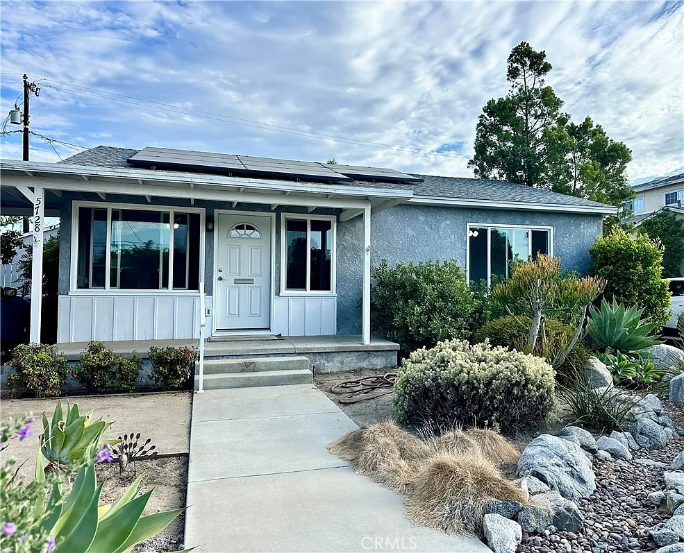 3 bed, 1428 sqft, $4,500 — Photo 1