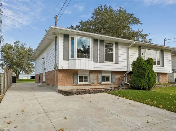 6 Deerfield Pkwy, Thorold, ON L2V 4B4