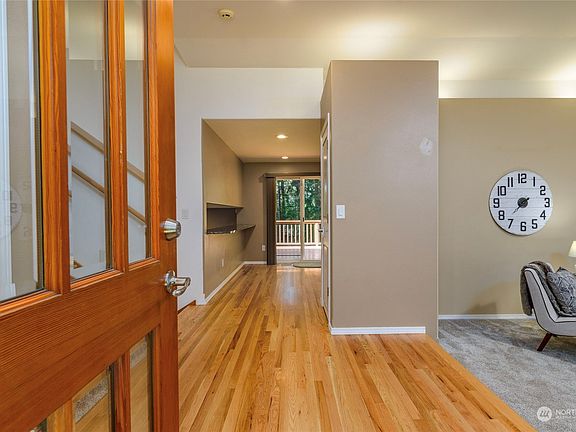 4th image of 9615 62nd Street NW