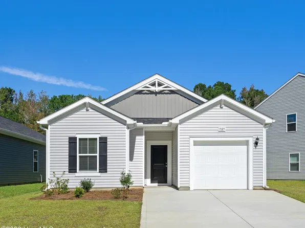7123 Woodline Drive SW, Sunset Beach, NC 28468