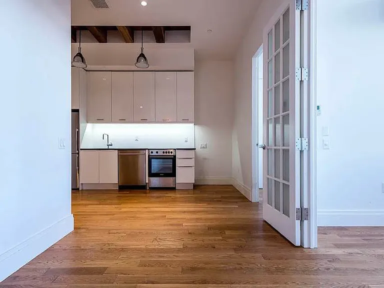17 Monitor St #1U — Photo 10