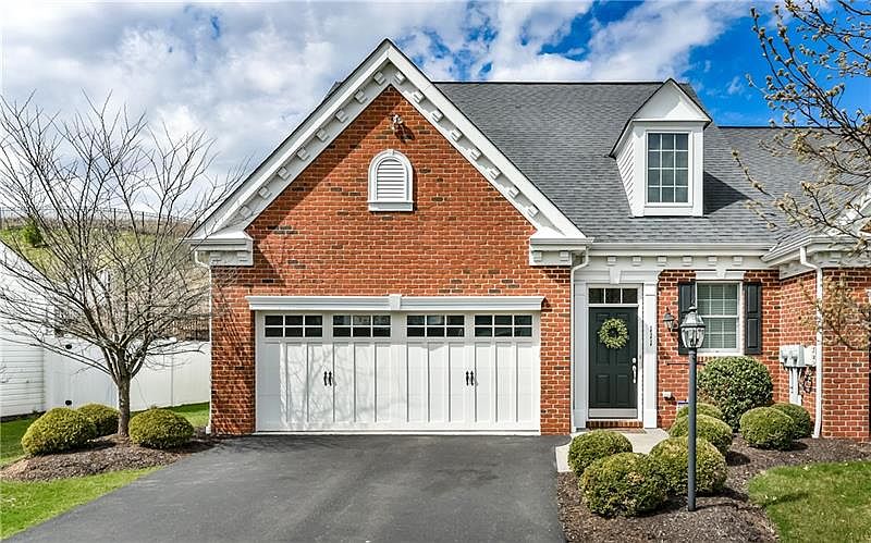 1st image of 111 Village Ct