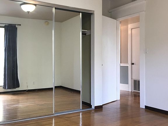 4th image of 3848 Sacramento St APT 6