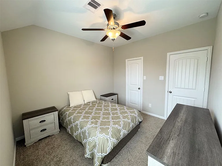 718 S Chamfer Way — Photo 13