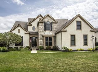 5571 Little Leaf Ln, Westerville, OH 43082