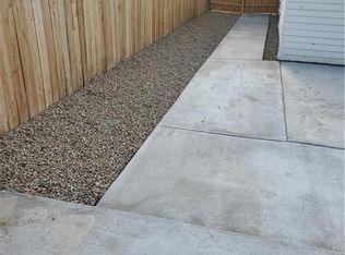 605 Altamira Rd, Las Vegas, NV 89145