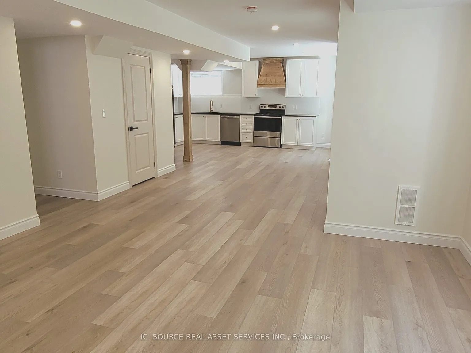 2 bed, $1,950 — Photo 3