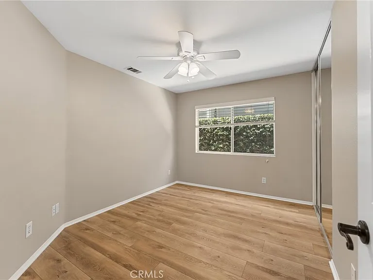 6430 Regents Ct — Photo 27