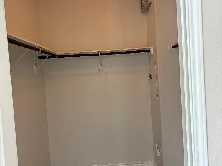 3804 NW Alpine Autumn Dr — Photo 11