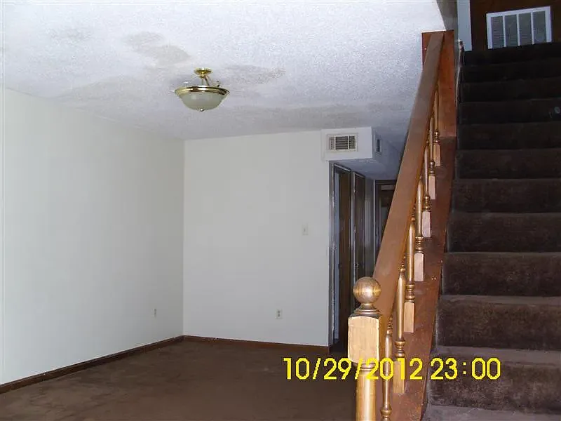 Tradewinds Townhomes — Photo 4