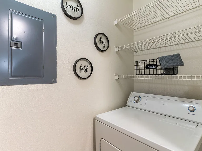 In-Unit Washer & Dryer