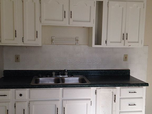 4th image of 523 S Crysler Ave #A