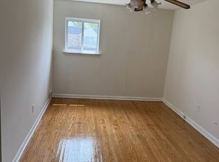 9350 Hoff St #B, Philadelphia, PA 19115