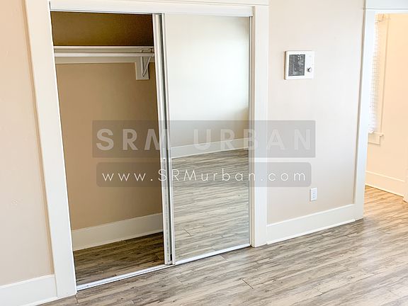 4th image of 2027 Front St APT 10