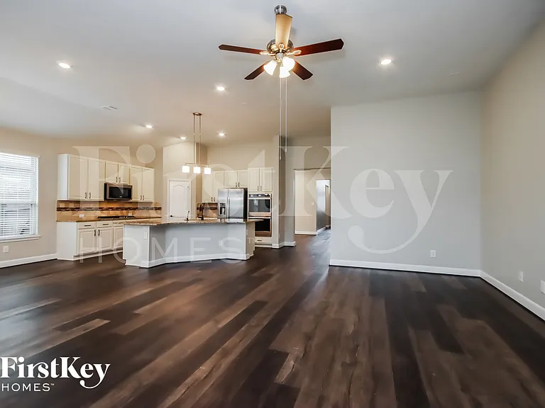 6015 River Timber Trl — Photo 4