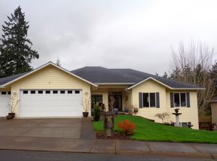 630 Holly Ave, Cottage Grove, OR 97424