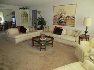 2399 SW 11th Ave, Boynton Beach, FL 33426