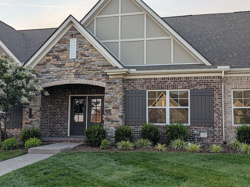250 Cloverbrook Way