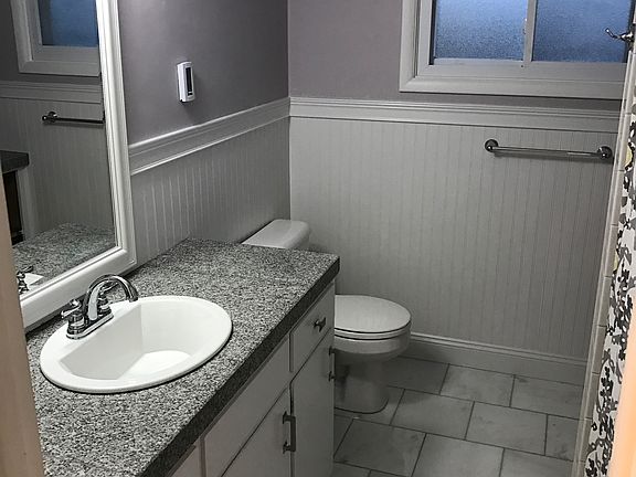 5th image of 5847 Samrick Ave NE