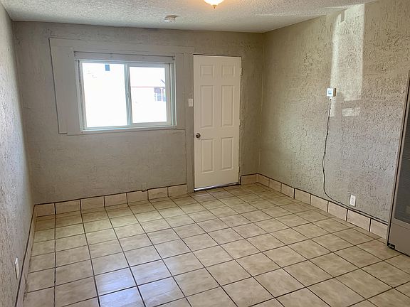 2nd image of 2001 Walter St SE Unit C