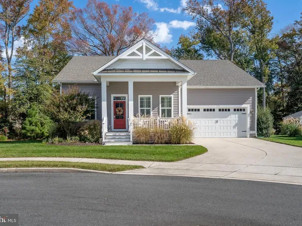 13 Johnsons Glade Ln, Ocean View, DE 19970