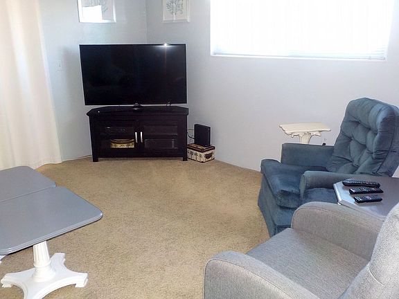 4th image of 995 Laguna Dr APT 601